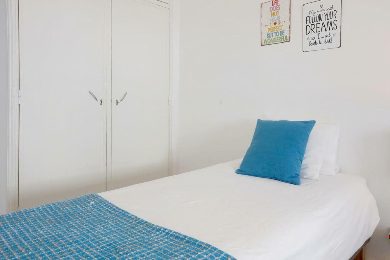 Mouraria House And Quiet With A Balcony Apartment Lisbon